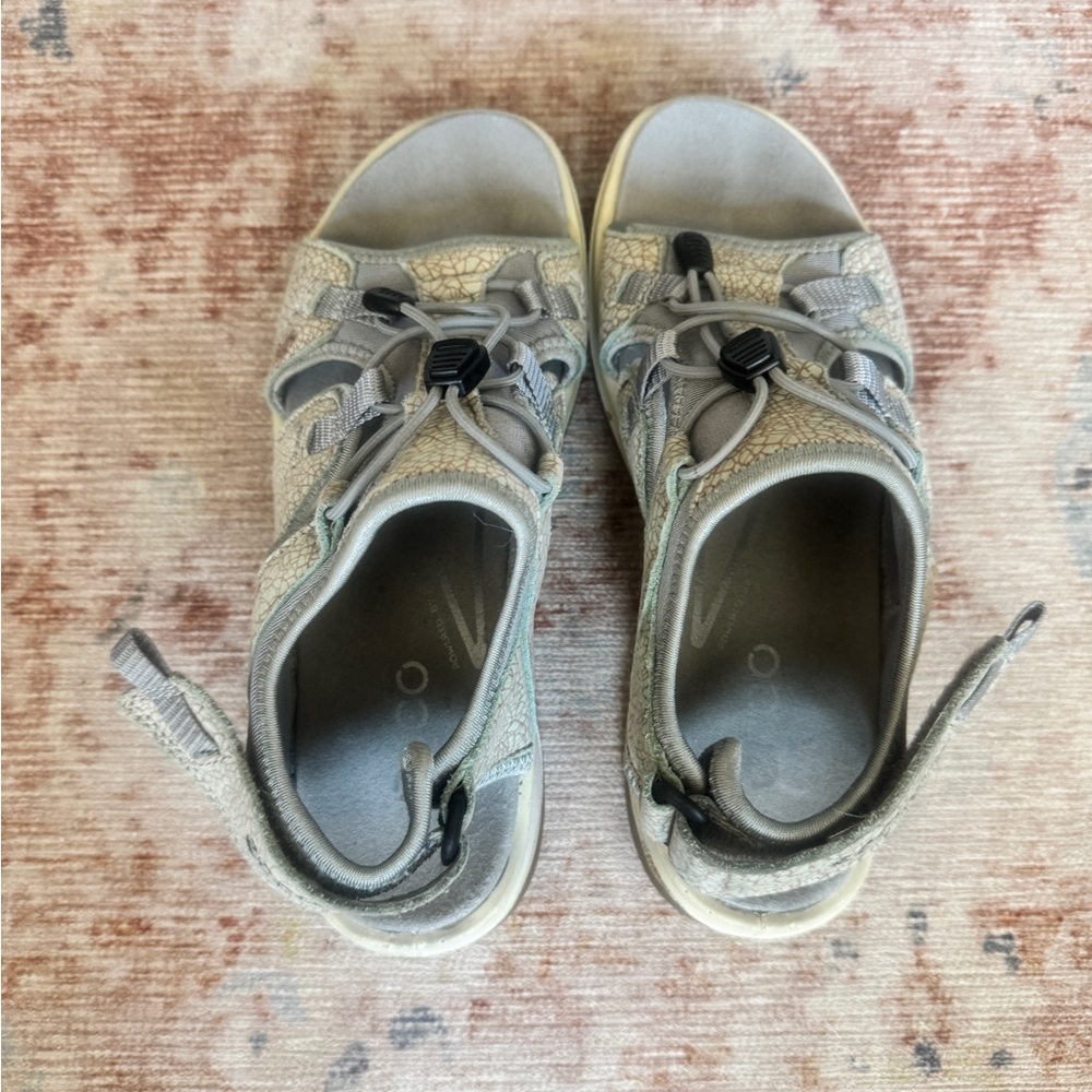 Ecco water shoe - Picture 7 of 7